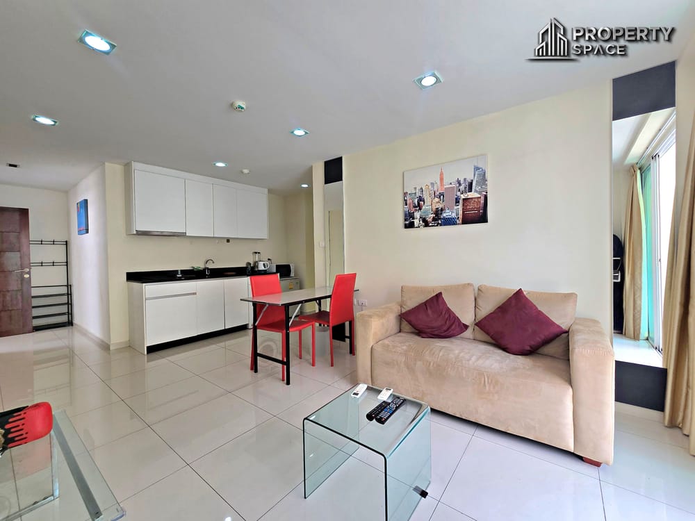 1 Bedroom  Condo In Art On The Hill Pratumnak For Rent Image 3