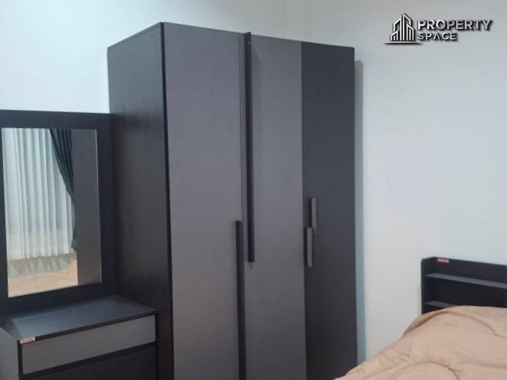 Modern 2 Bedroom Townhouse For Rent in East Pattaya Image 7