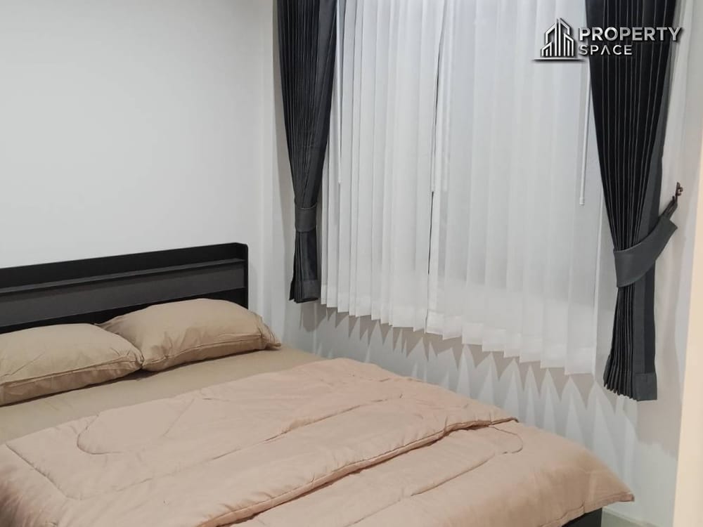 Modern 2 Bedroom Townhouse For Rent in East Pattaya Image 8