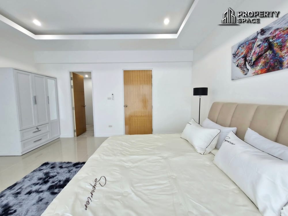 2 Bedroom Modern Townhouse Near Jomtien Beach For Sale And Rent Image 16