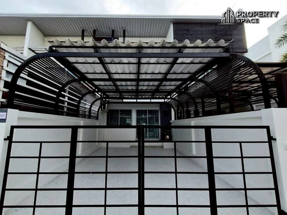2 Bedroom Modern Townhouse Near Jomtien Beach For Sale And Rent Image 25