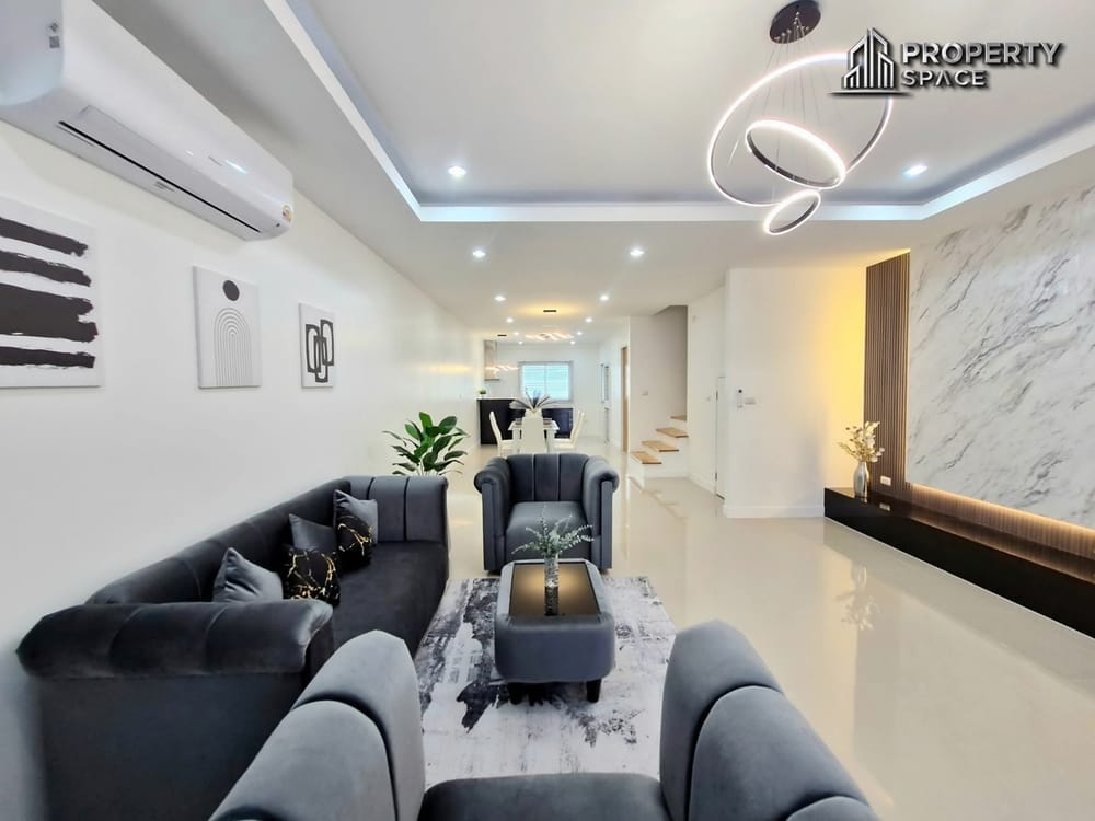 2 Bedroom Modern Townhouse Near Jomtien Beach For Sale And Rent Image 5