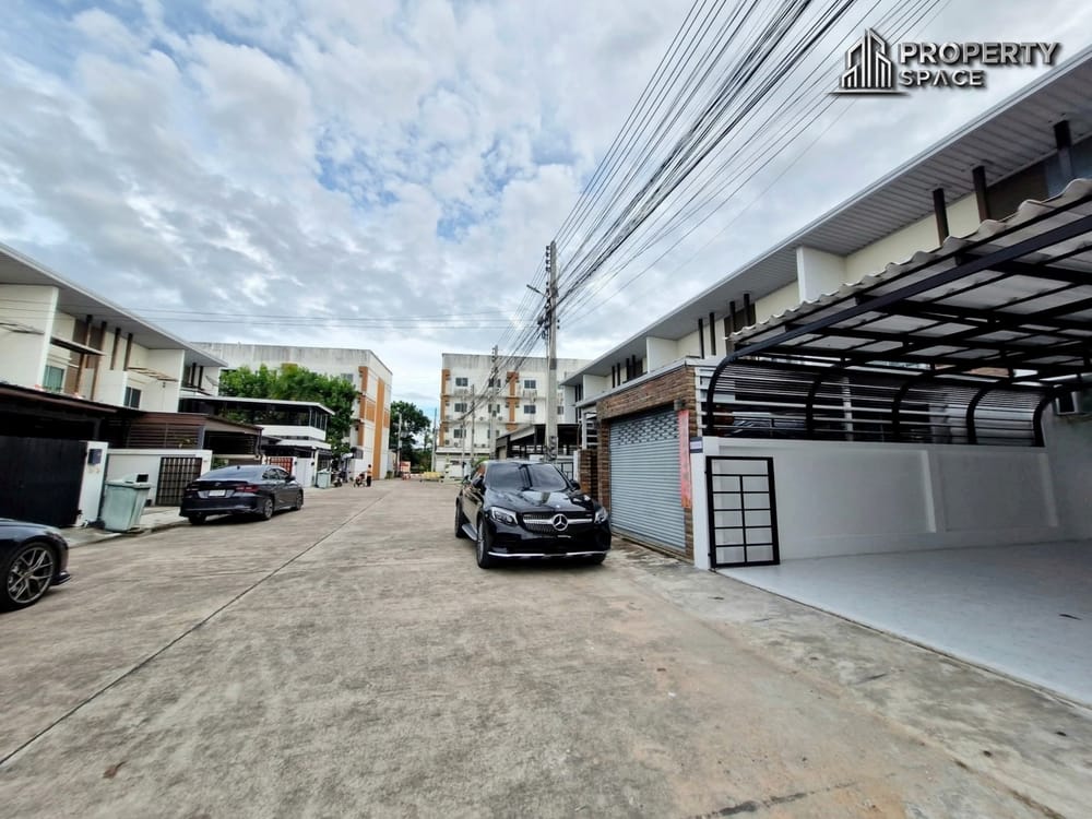 2 Bedroom Modern Townhouse Near Jomtien Beach For Sale And Rent Image 26