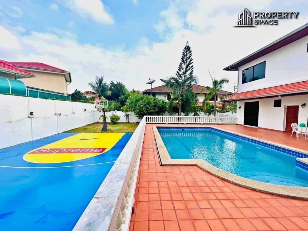 Spacious 4 Bedroom Pool Villa In Paradise Villa 1 Pattaya For Sale  Image 5