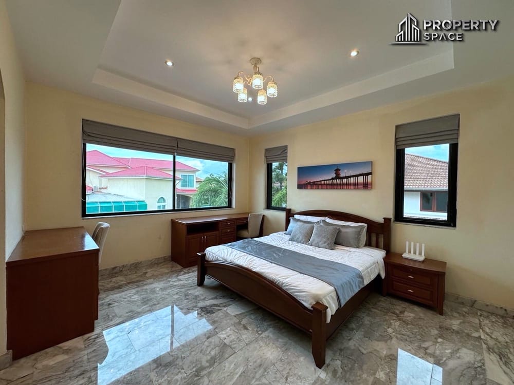 Spacious 4 Bedroom Pool Villa In Paradise Villa 1 Pattaya For Sale  Image 22