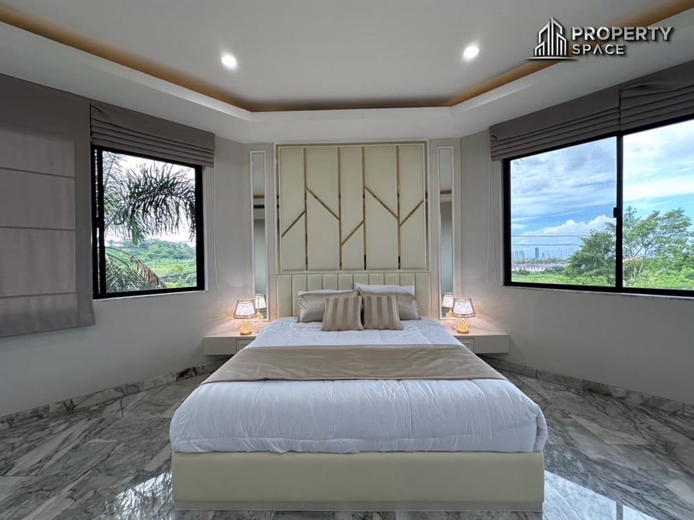 Spacious 4 Bedroom Pool Villa In Paradise Villa 1 Pattaya For Sale  Image 13