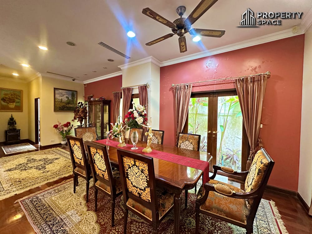 2 Bedroom Luxury Pool Villa In View Talay Marina For Sale And Rent Image 12