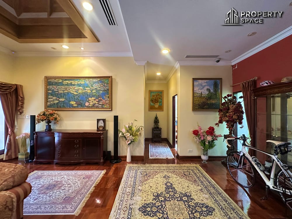 2 Bedroom Luxury Pool Villa In View Talay Marina For Sale And Rent Image 16