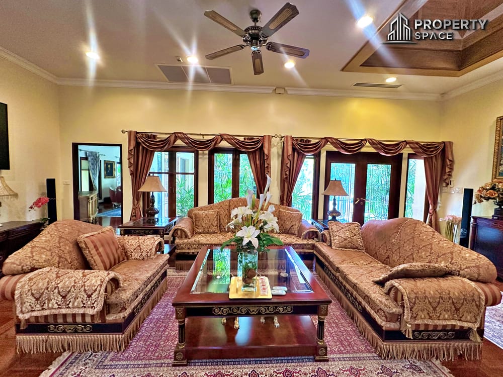 2 Bedroom Luxury Pool Villa In View Talay Marina For Sale And Rent Image 7
