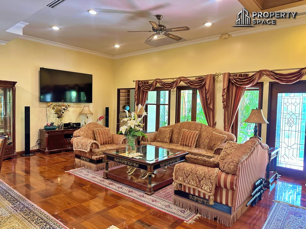 2 Bedroom Luxury Pool Villa In View Talay Marina For Sale And Rent Image 10
