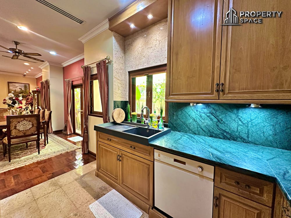 2 Bedroom Luxury Pool Villa In View Talay Marina For Sale And Rent Image 22