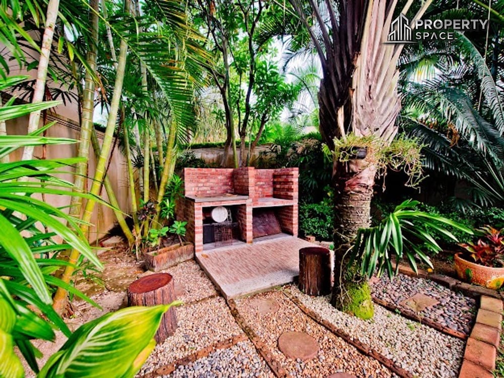 Spacious Modern 3 Bedroom Pool Villa For Rent In The Vineyard Phase 3 East Pattaya Image 21