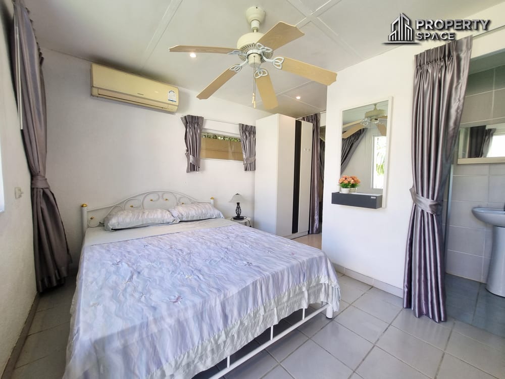 Luxury Spacious 8 Bedroom Pool Villa In East Pattaya For Rent Image 47