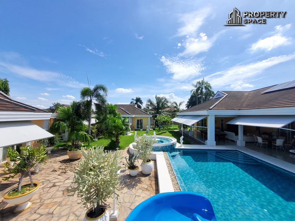 Luxury Spacious 8 Bedroom Pool Villa In East Pattaya For Rent Image 1