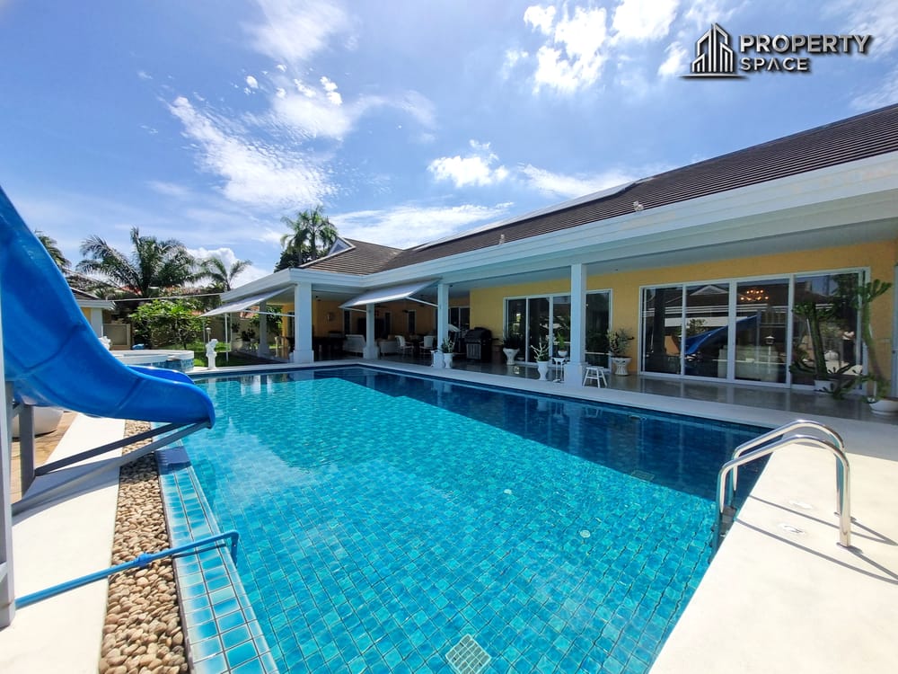 Luxury Spacious 8 Bedroom Pool Villa In East Pattaya For Rent Image 4