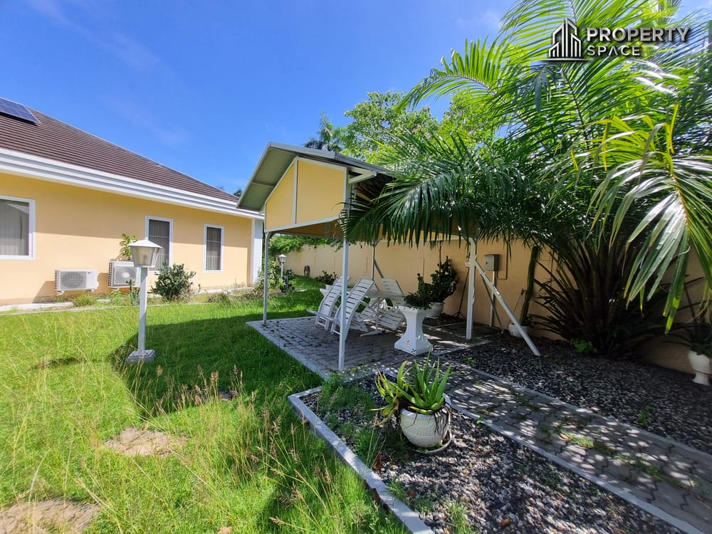 Luxury Spacious 8 Bedroom Pool Villa In East Pattaya For Rent Image 45