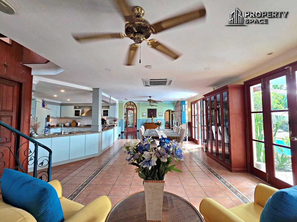 Classic European 5 Bedroom Pool Villa Suwattana Garden Home Soi nern Pattaya For Sale Image 23