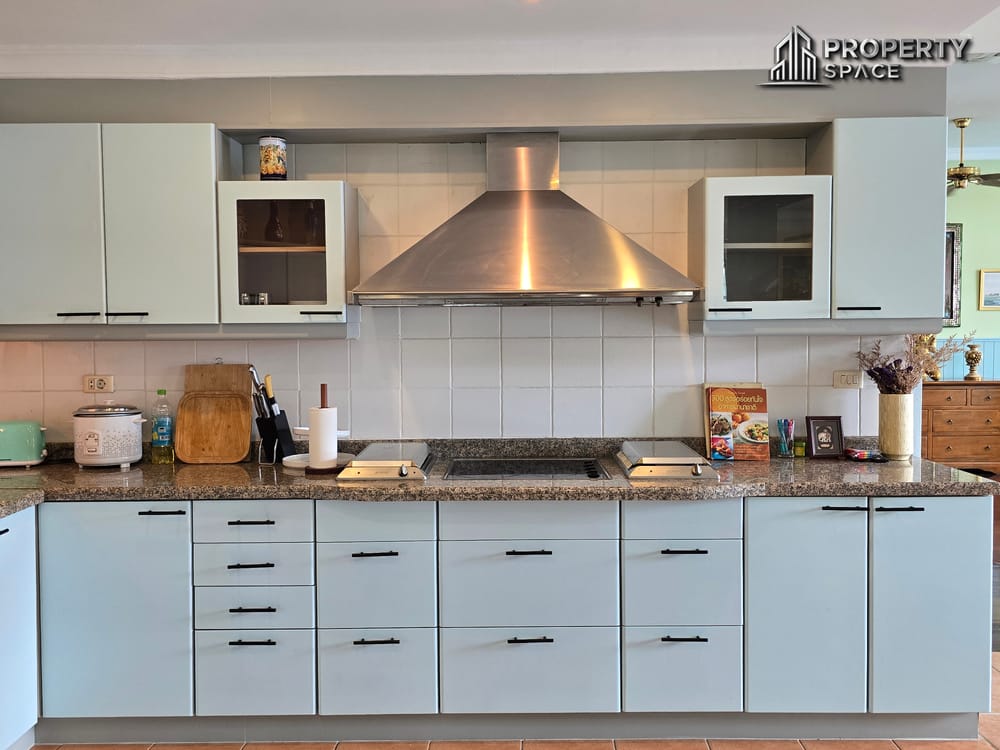 Classic European 5 Bedroom Pool Villa Suwattana Garden Home Soi nern Pattaya For Sale Image 29