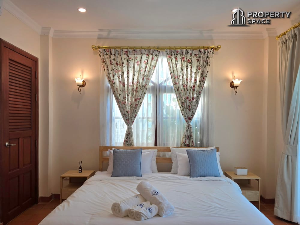 Classic European 5 Bedroom Pool Villa Suwattana Garden Home Soi nern Pattaya For Sale Image 41