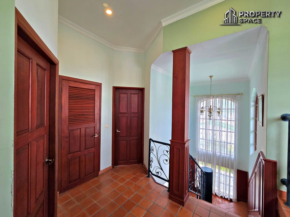 Classic European 5 Bedroom Pool Villa Suwattana Garden Home Soi nern Pattaya For Sale Image 46