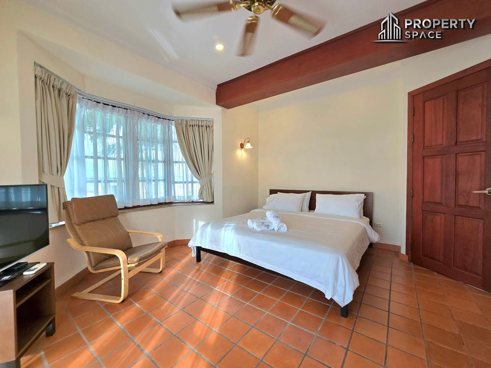 Classic European 5 Bedroom Pool Villa Suwattana Garden Home Soi nern Pattaya For Sale Image 51