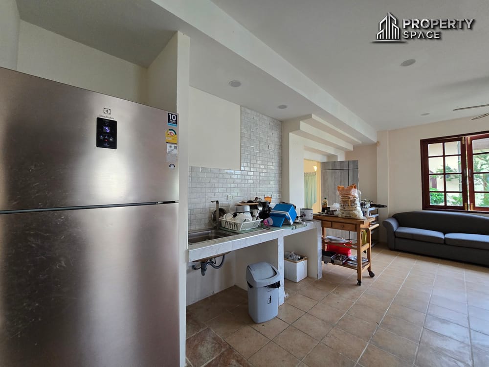 Classic European 5 Bedroom Pool Villa Suwattana Garden Home Soi nern Pattaya For Sale Image 63