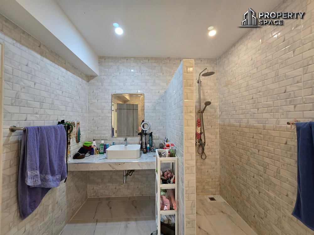 Classic European 5 Bedroom Pool Villa Suwattana Garden Home Soi nern Pattaya For Sale Image 61