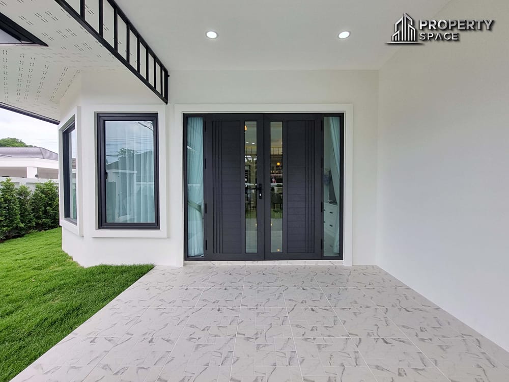 4 Bedroom Pool Villa Near Tara Pattana International School In East Pattaya For Sale And Rent Image 6