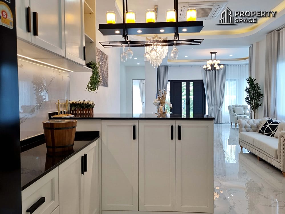 4 Bedroom Pool Villa Near Tara Pattana International School In East Pattaya For Sale And Rent Image 21