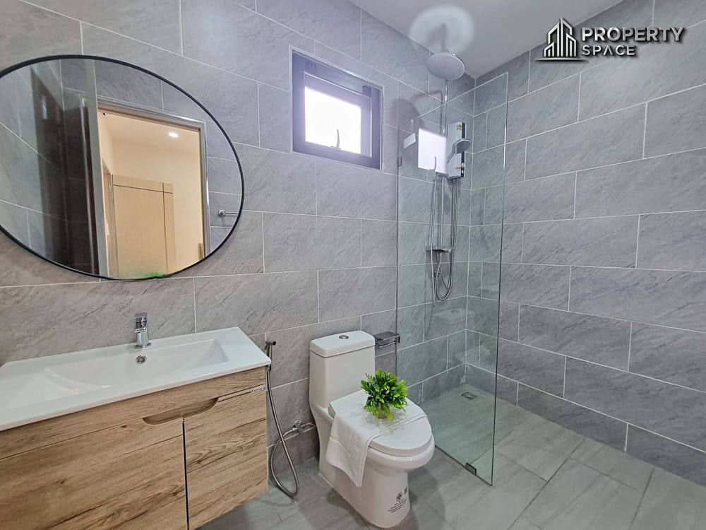 4 Bedroom Pool Villa Near Tara Pattana International School In East Pattaya For Sale And Rent Image 38