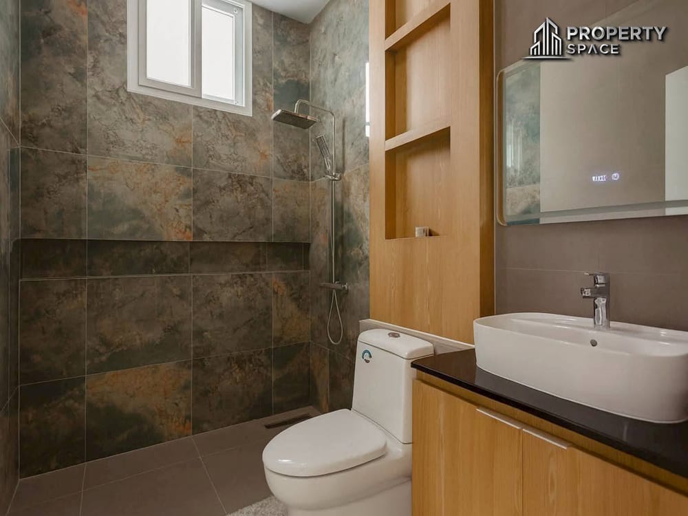 Nordic-Style 5 Bedroom Pool Villa in East Pattaya Near Mabprachan Lake For Sale Image 16