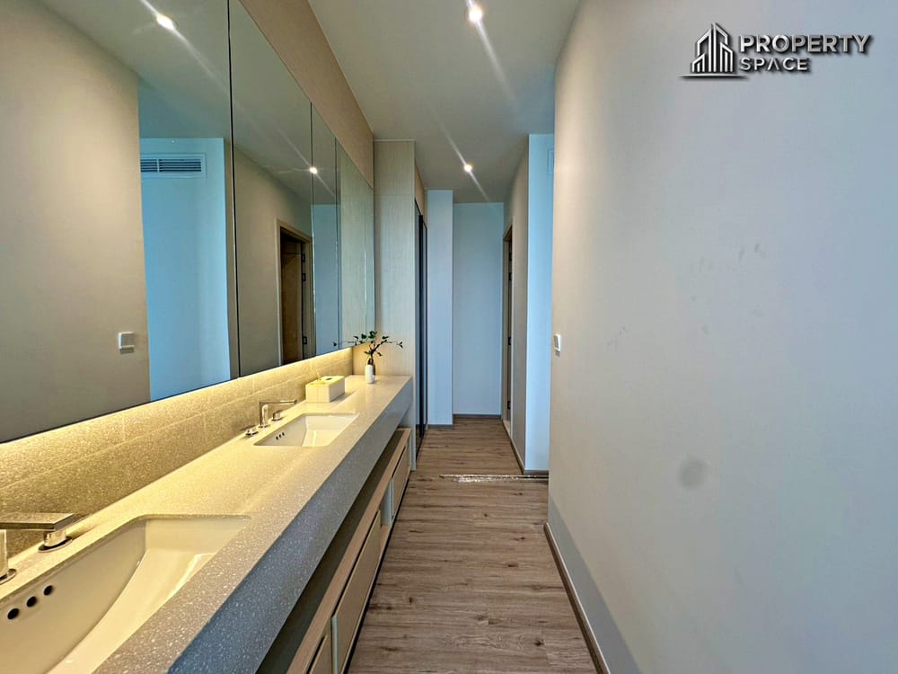 Sea View Luxury 1 Bedroom In Arom Wongamat Condo For Rent Image 17