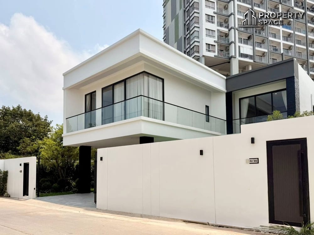 Brand New 4 Bedroom Luxury Pool Villa In South Pattaya For Sale Image 4