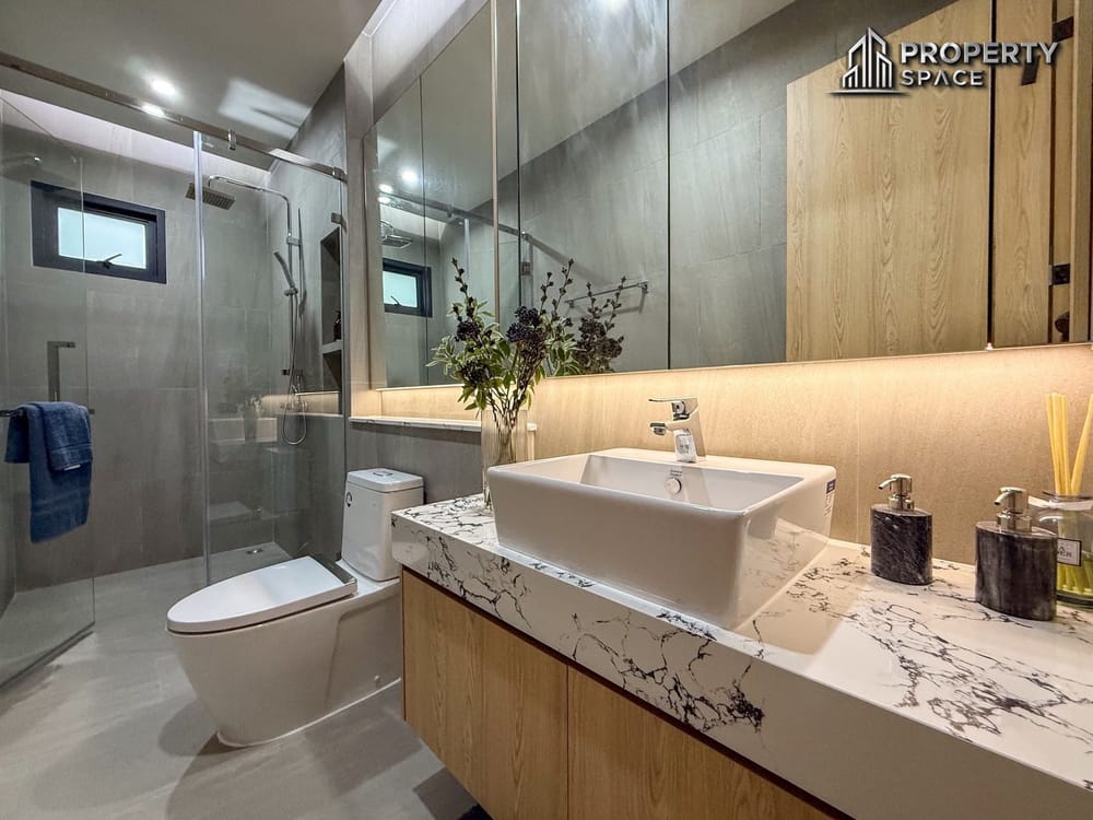 Brand New 4 Bedroom Luxury Pool Villa In South Pattaya For Sale Image 19