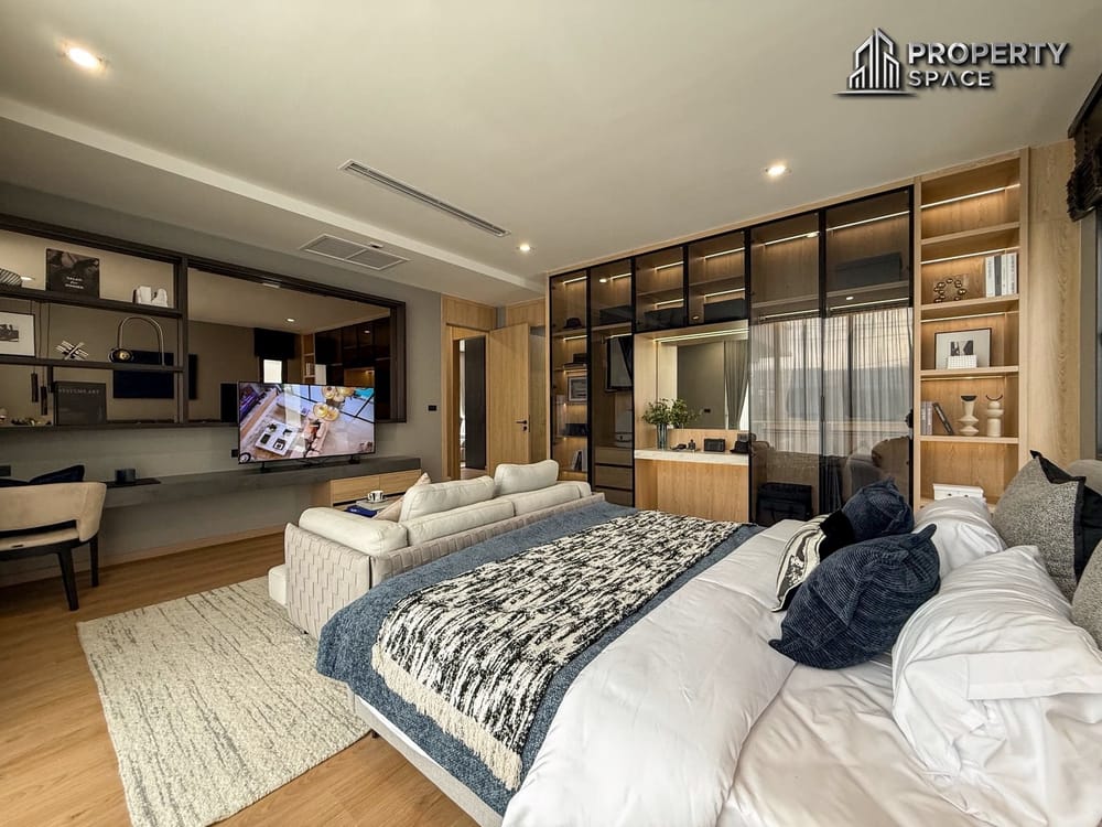 Brand New 4 Bedroom Luxury Pool Villa In South Pattaya For Sale Image 12