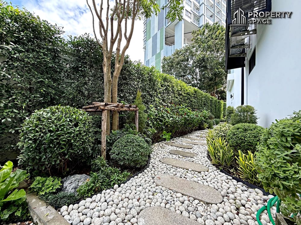 Brand New 4 Bedroom Luxury Pool Villa In South Pattaya For Sale Image 20