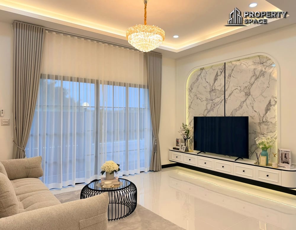 Brand New 3 Bedroom Pool Villa In Huay Yai Pattaya For Sale Image 10