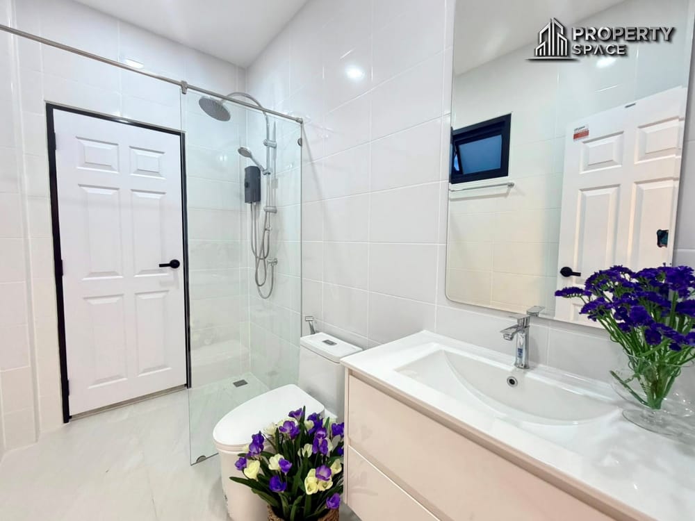Brand New 3 Bedroom Pool Villa In Huay Yai Pattaya For Sale Image 23