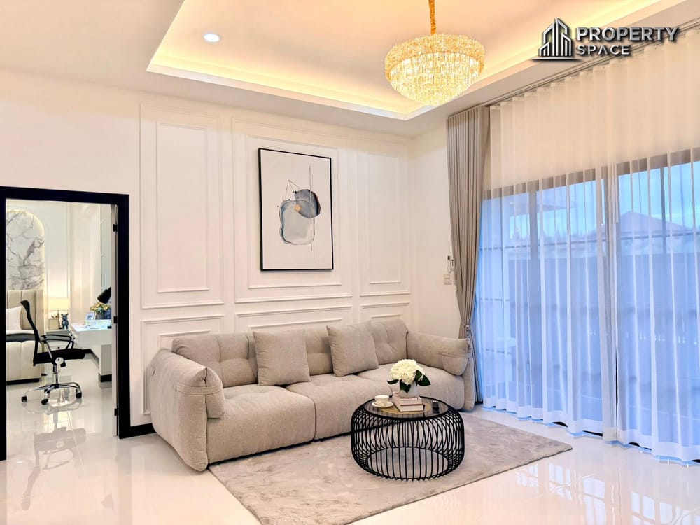 Brand New 3 Bedroom Pool Villa In Huay Yai Pattaya For Sale Image 9