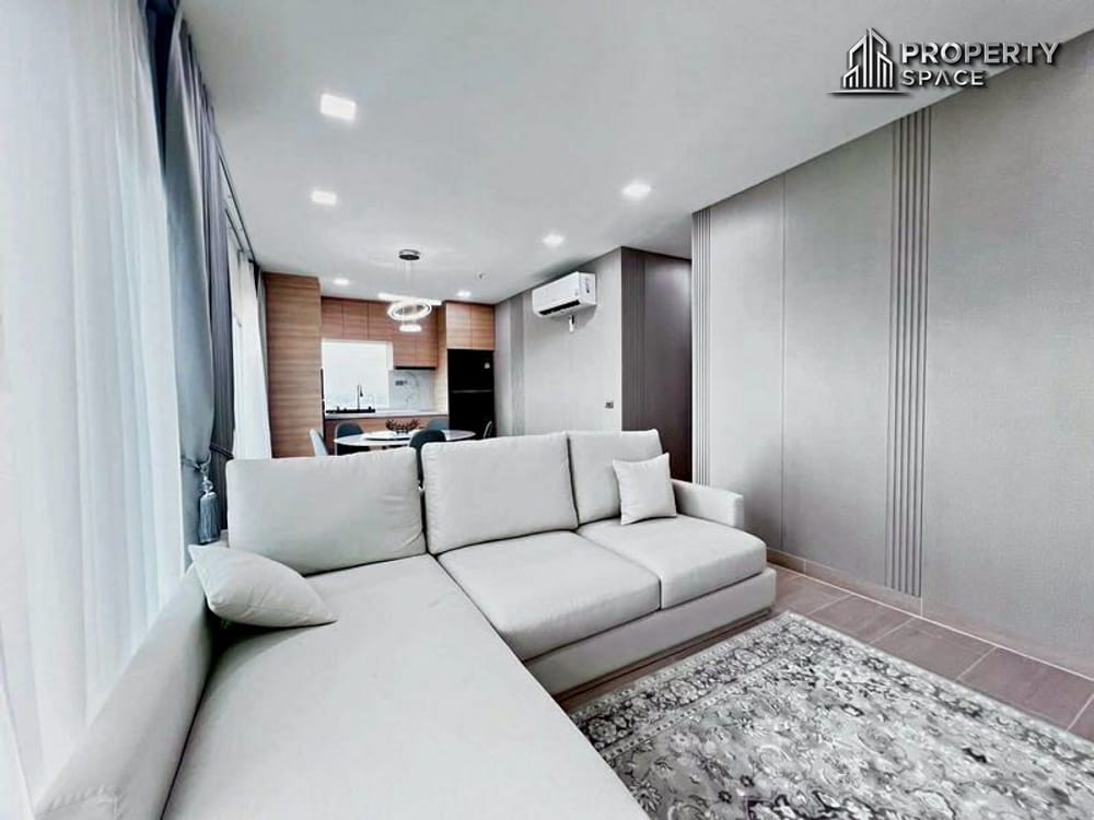 Sea View 2 Bedroom Condo in AD Condo Hyatt For Sale  Image 6