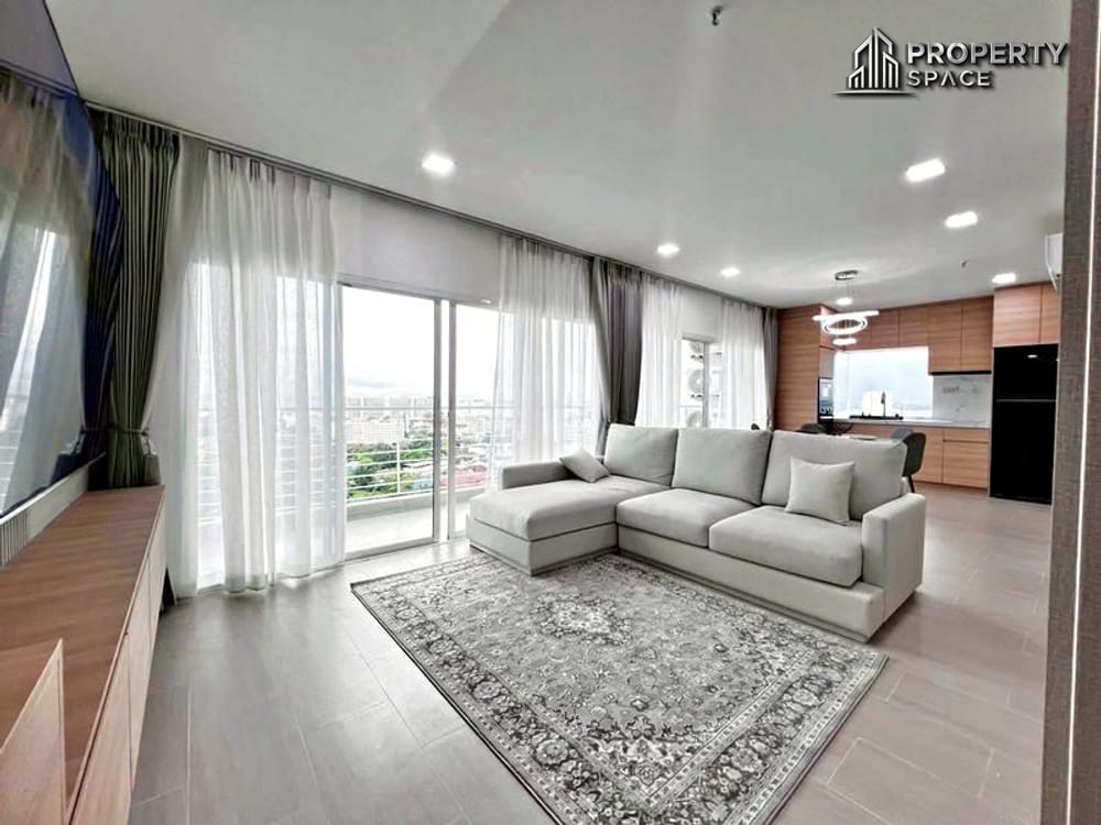 Sea View 2 Bedroom Condo in AD Condo Hyatt For Sale  Image 5