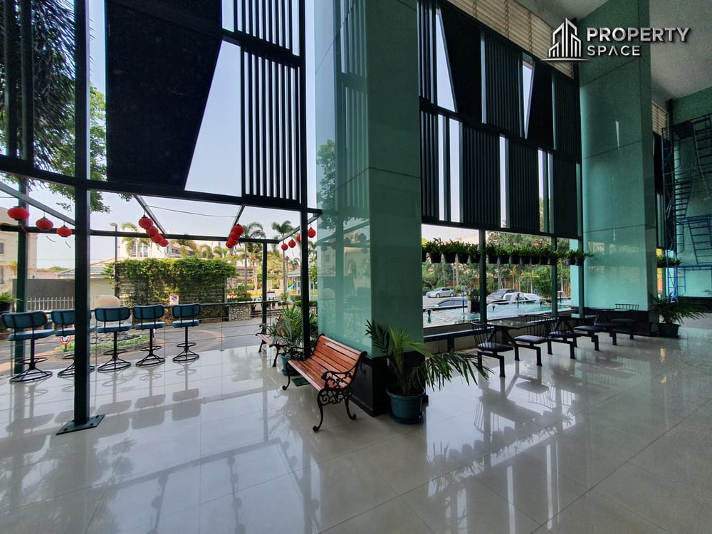 Sea View 2 Bedroom Condo in AD Condo Hyatt For Sale  Image 17