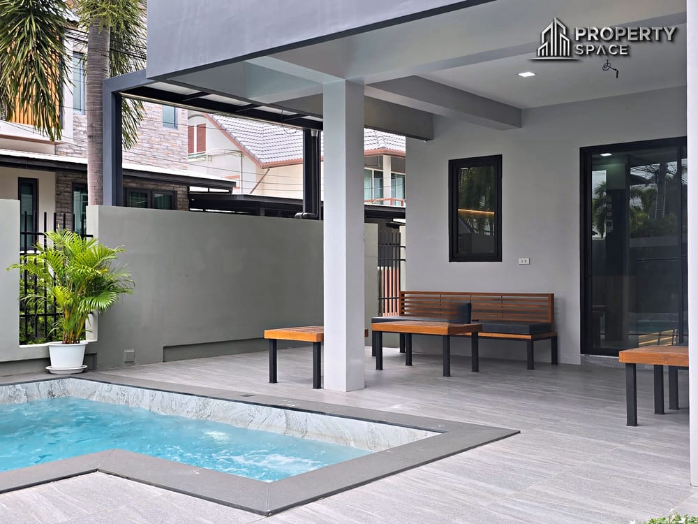 Modern 2 Storey 4 Bedroom Pool Villa In Central Pattaya For Sale  Image 4