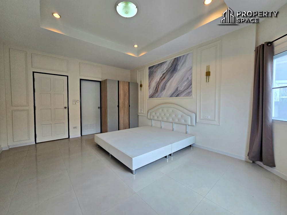 Newly Renovated 3 Bedroom Fully Furnished House In East Pattaya For Sale Image 17