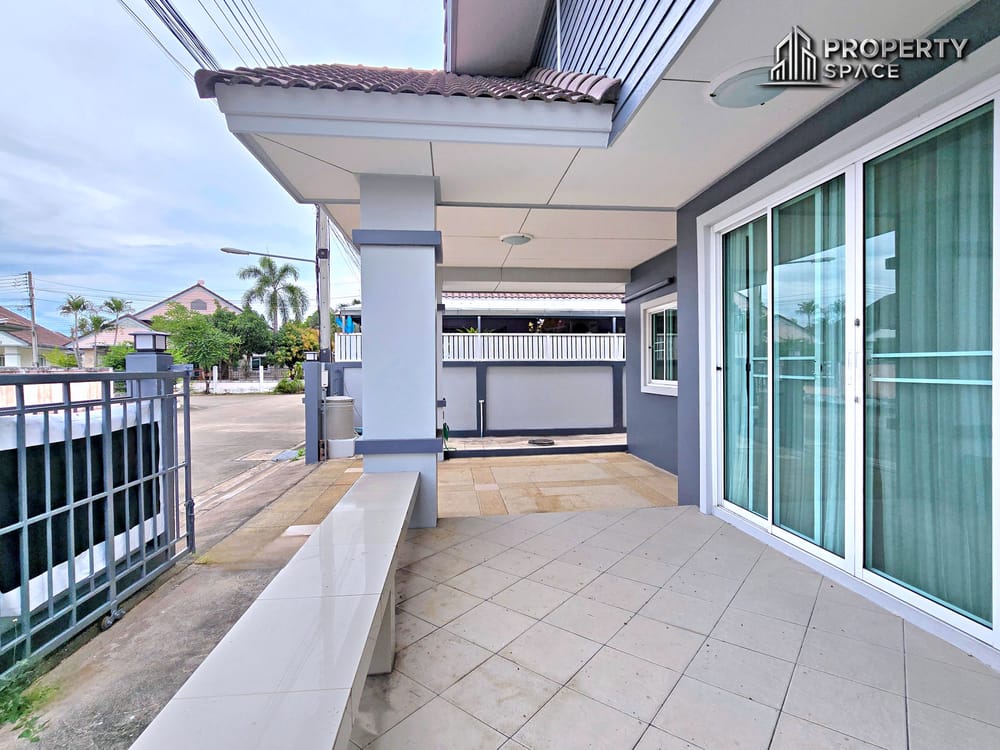 Newly Renovated 3 Bedroom Fully Furnished House In East Pattaya For Sale Image 5