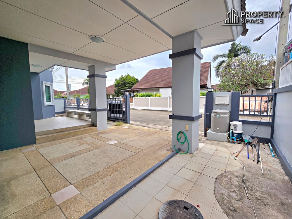 Newly Renovated 3 Bedroom Fully Furnished House In East Pattaya For Sale Image 4