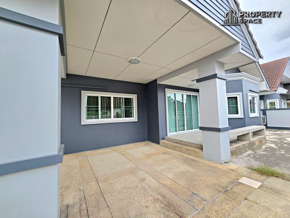 Newly Renovated 3 Bedroom Fully Furnished House In East Pattaya For Sale Image 26