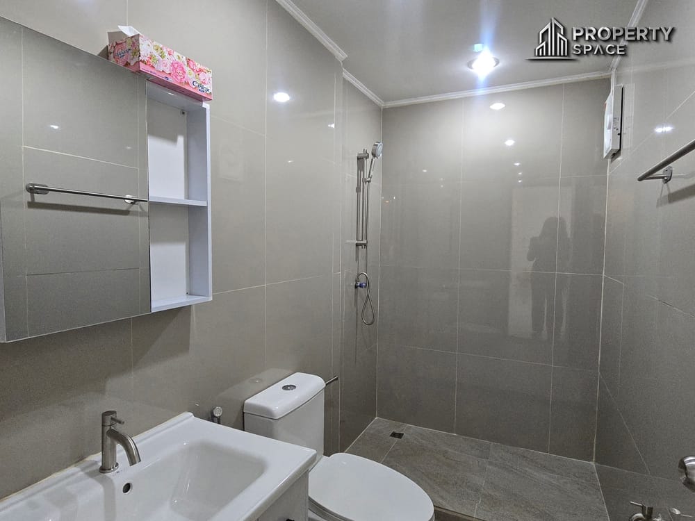 Newly Renovated 3 Bedroom Fully Furnished House In East Pattaya For Sale Image 24