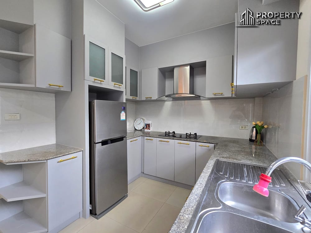 Newly Renovated 3 Bedroom Fully Furnished House In East Pattaya For Sale Image 14