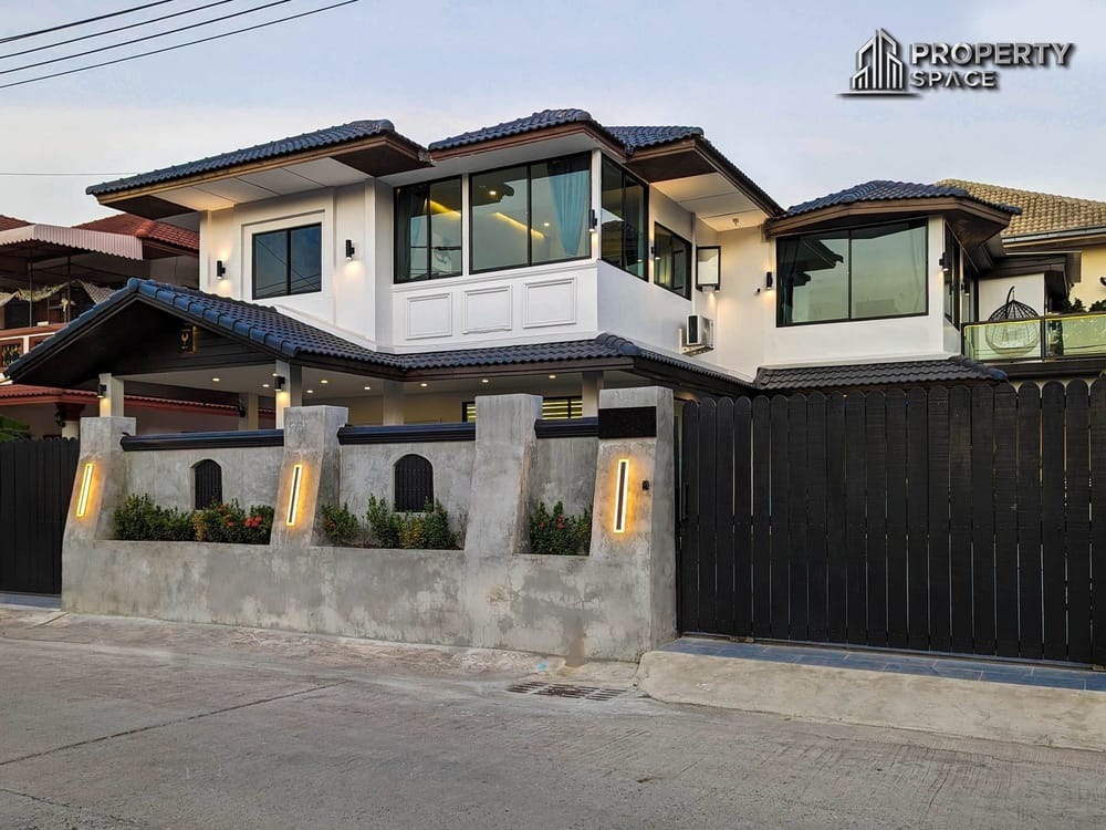 Luxurious 7 Bedroom Pool Villa In Khao Talo Pattaya For Rent Image 30